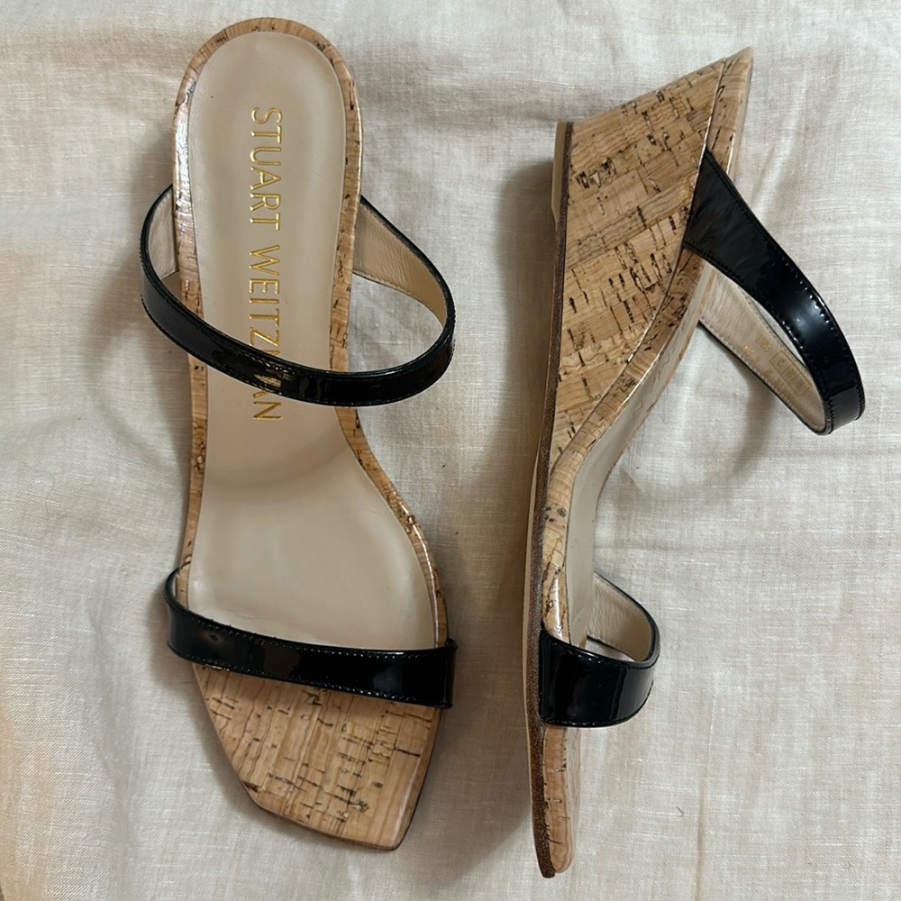 Brand New Stuart Weitzman Size 8, Wedge 2 1/2 inch wedge